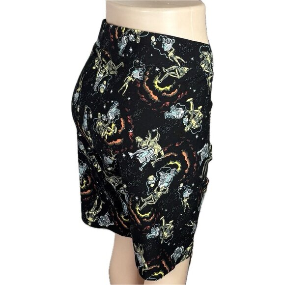 Star Wars +6 Black Driods & Robot Print Stretch Waistband Cotton Bike Shorts - Picture 3 of 6